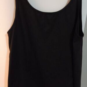 Womens blk tank with white lace straps